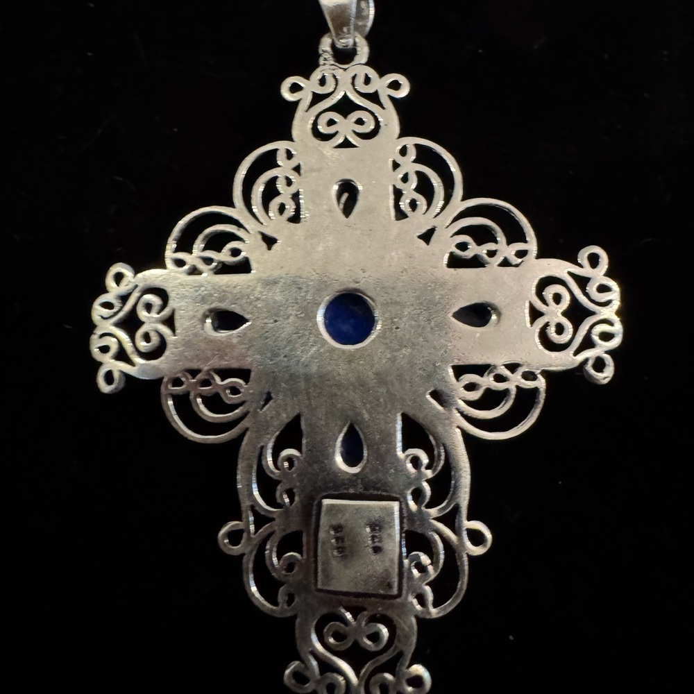 Elegant sterling Silver and lapis‎ lazuli Cross Pendant - Picture 3 of 5